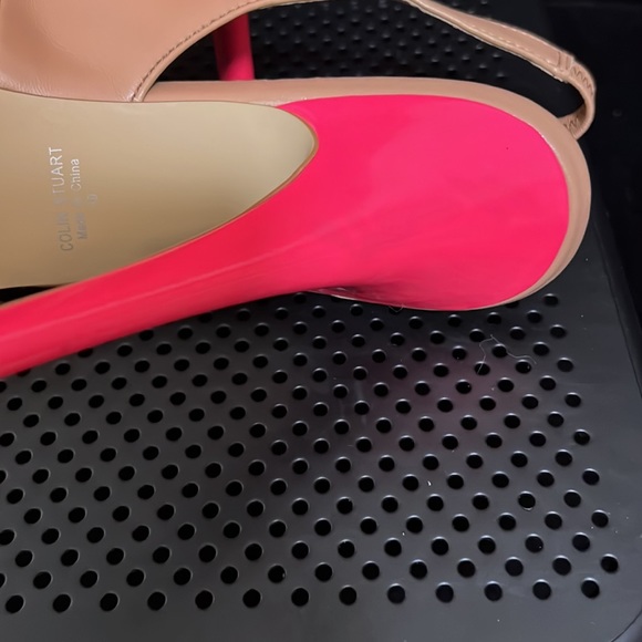 Colin Stuart Platform Peep Toe Heels.  Almond with hot pink button/heels. - Picture 10 of 12